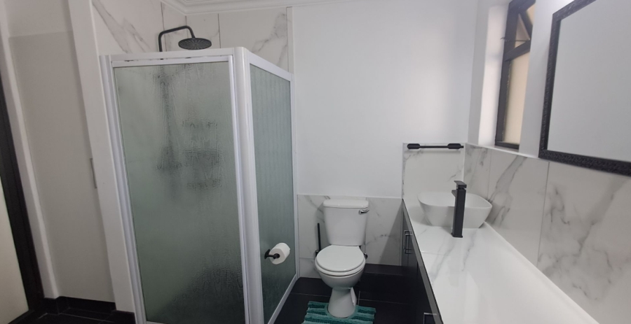 4 Bedroom Property for Sale in Kleinmond Western Cape